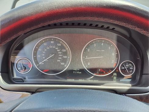 Used 2013 BMW 528i xDrive Sedan AWD/4WD image 21