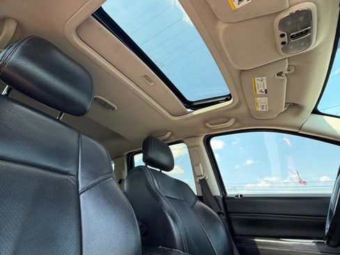 Used 2017 Jeep Compass High Altitude FWD image 54