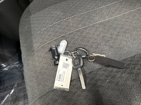 Used 2024 Chevrolet Express 2500 w/ Driver Convenience Package image 22