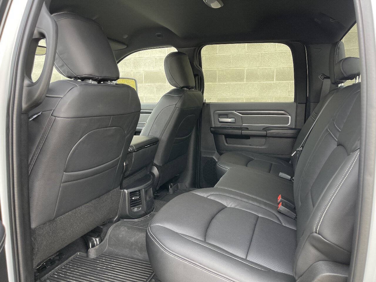 Used 2023 RAM 2500 Big Horn w/ Cold Weather Group AWD/4WD image 30
