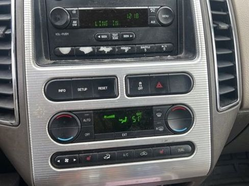 Used 2007 Ford Edge SEL image 24