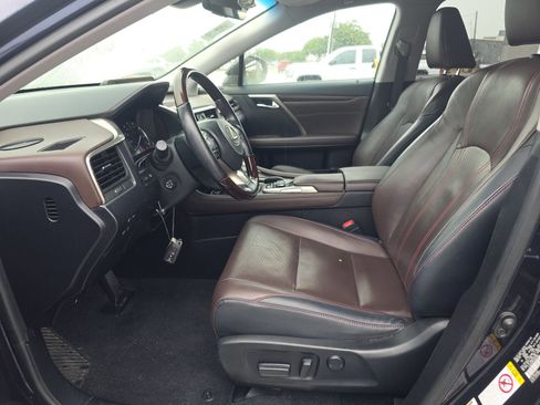 Used 2019 Lexus RX 350L FWD image 3
