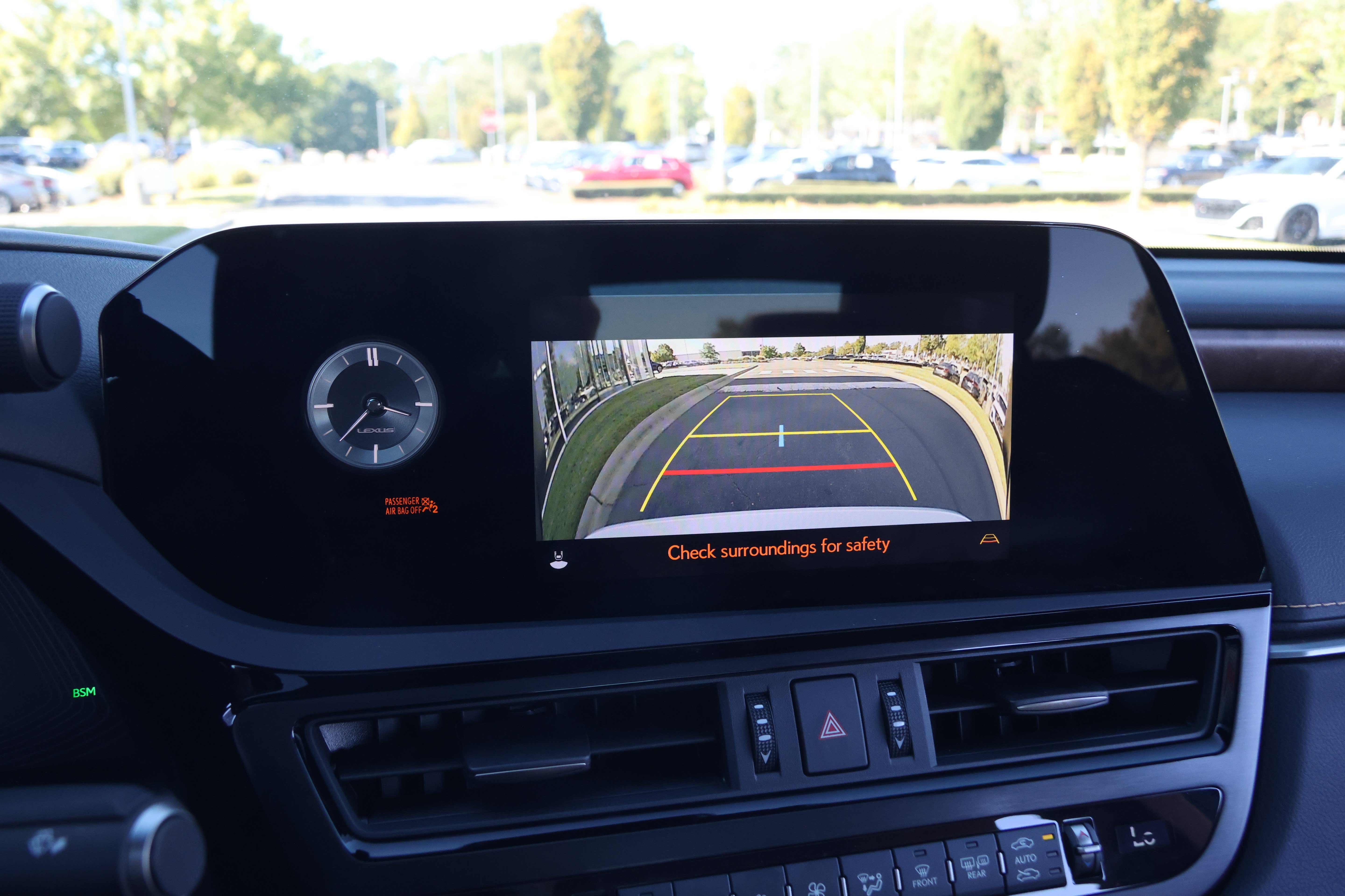 Used 2025 Lexus ES 350 w/ Premium Package FWD image 19