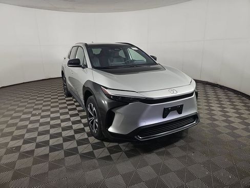 Used 2024 Toyota bZ4X AWD w/ Weather Package image 3