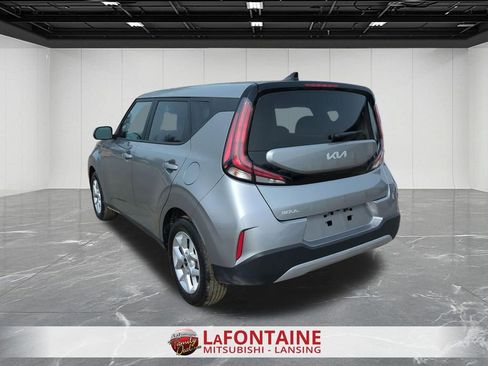 Used 2025 Kia Soul LX w/ LX Technology Package image 6