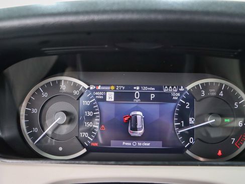 Used 2023 Land Rover Range Rover Velar R-Dynamic S image 15