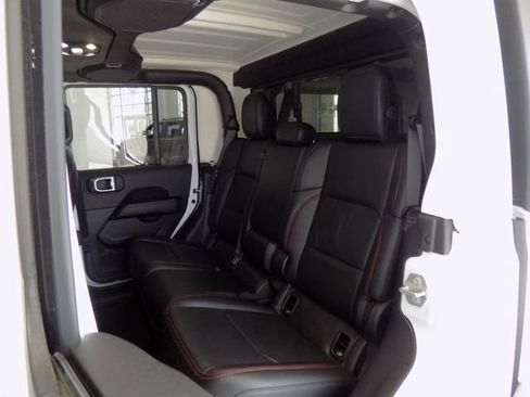 Used 2022 Jeep Gladiator Rubicon w/ LED Lighting Group image 21