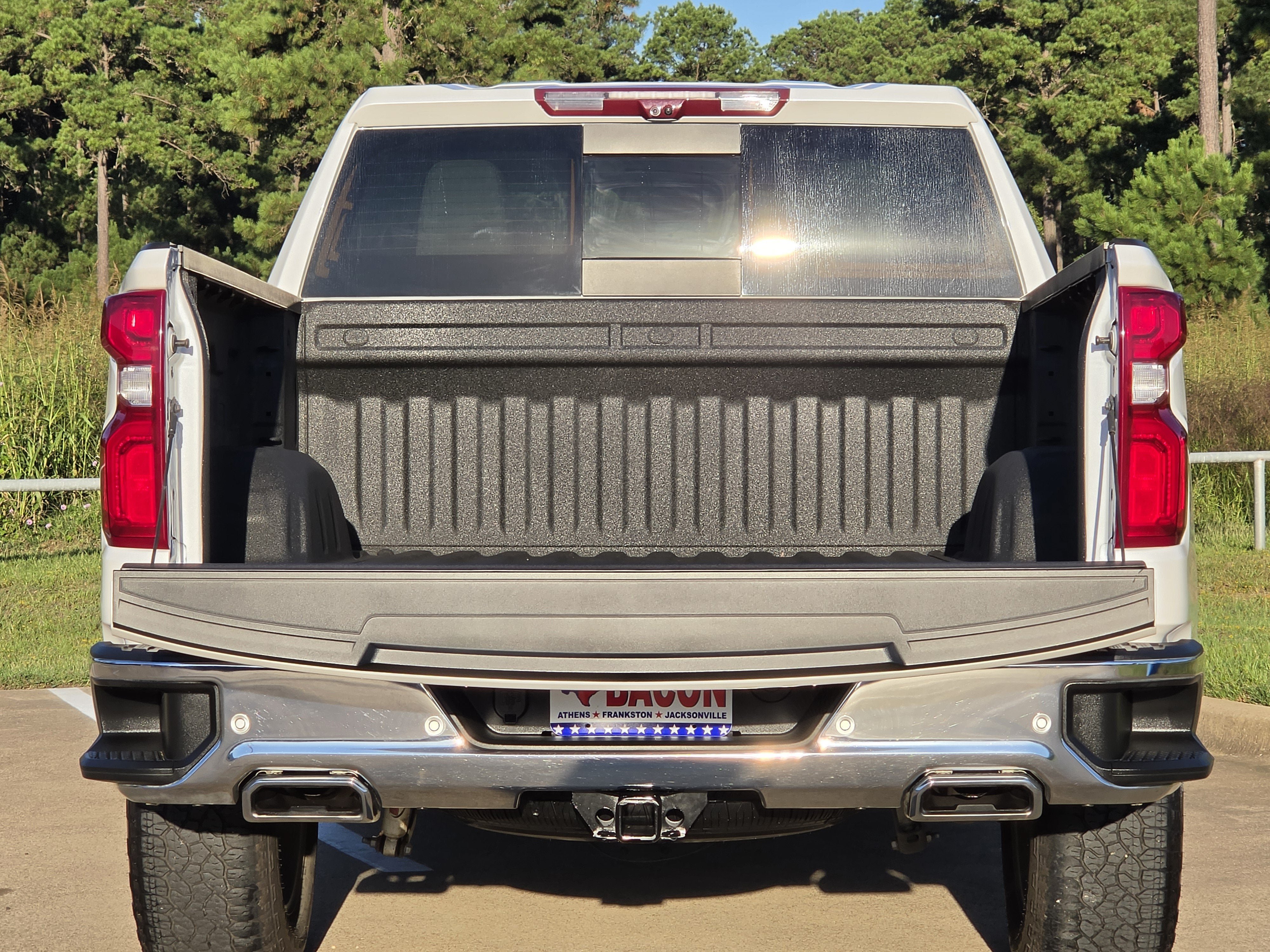 Used 2024 Chevrolet Silverado 1500 LTZ w/ LTZ Premium Texas Edition AWD/4WD image 9