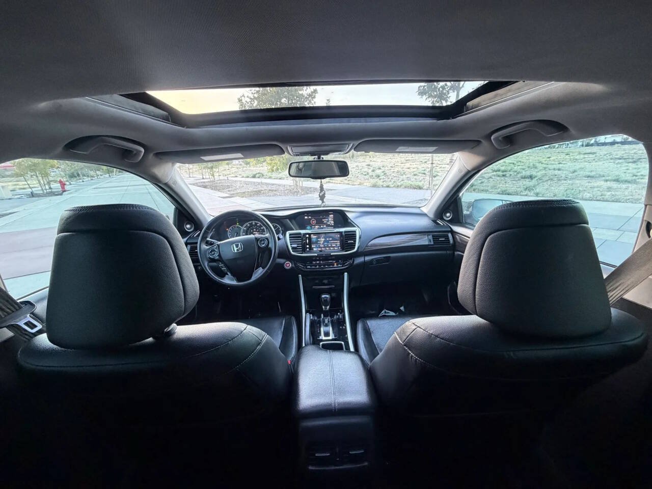 Used 2016 Honda Accord EX-L image 22