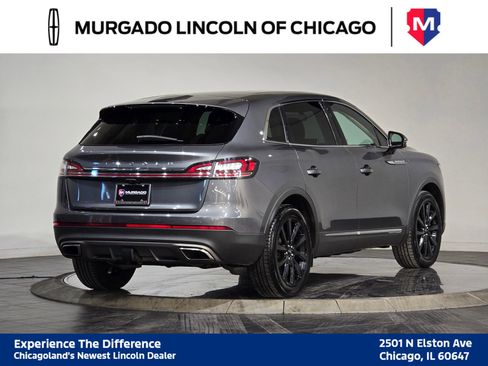 Used 2021 Lincoln Nautilus Reserve w/ Monochromatic Package image 8