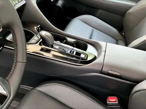 New 2026 Toyota Crown Platinum AWD/4WD image 16
