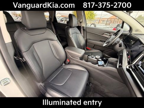 Certified 2023 Kia Sportage EX image 29