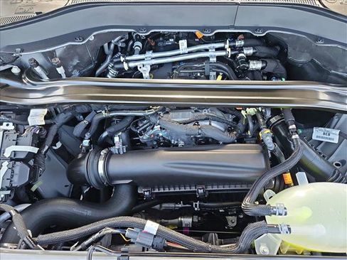 New 2026 Ford Explorer ST-Line image 17