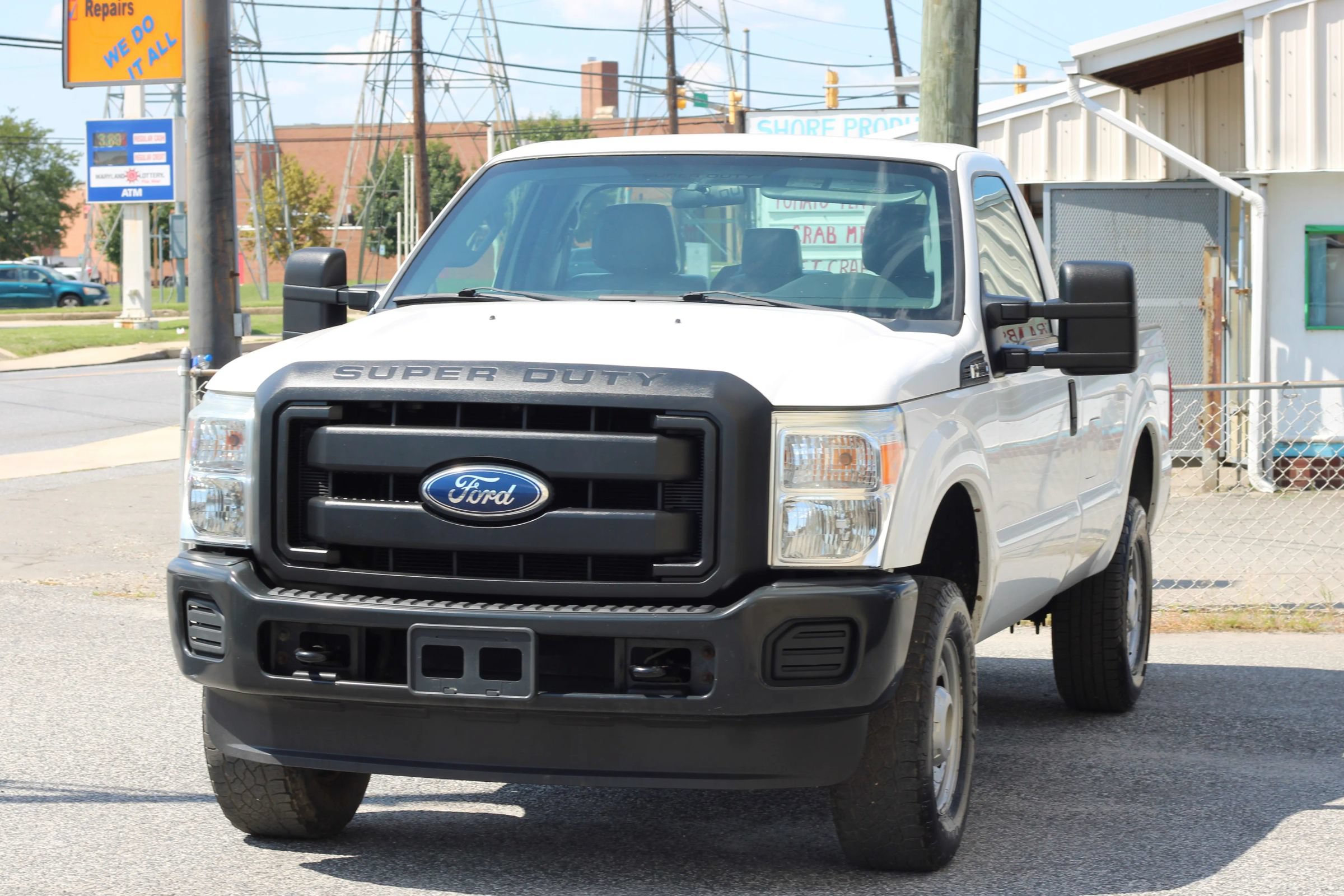 Used 2011 Ford F250 4x4 Regular Cab Super Duty image 3