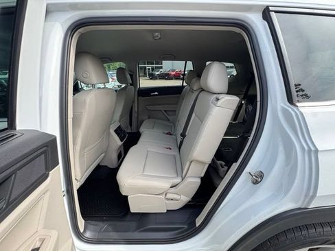 Certified 2023 Volkswagen Atlas SE AWD/4WD image 8