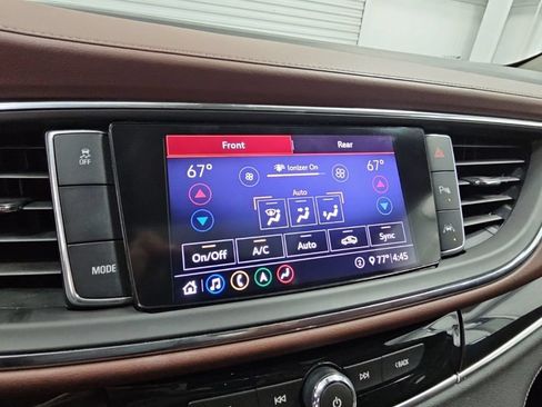 Used 2020 Buick Enclave Avenir w/ Avenir Technology Package FWD image 18