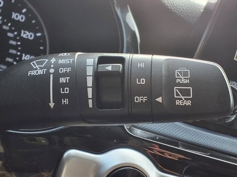 Certified 2023 Kia Seltos S w/ Navigation Package image 17