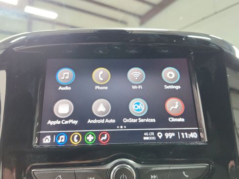 Used 2023 Chevrolet Traverse LT FWD image 16