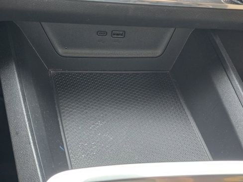 Used 2025 Chevrolet Equinox ACTIV w/ Safety and Technology Package FWD image 20