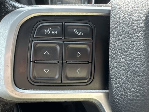 Used 2021 RAM 2500 Big Horn image 24