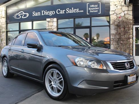 Used 2010 Honda Accord LX image 7