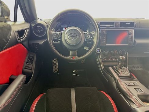 Certified 2024 Toyota GR86 TRUENO Edition image 21