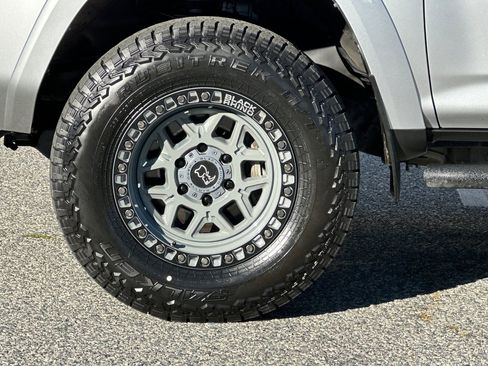 Used 2021 Toyota 4Runner SR5 Premium image 24