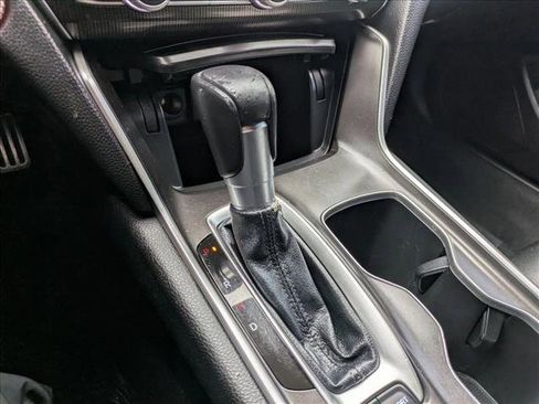 Used 2022 Honda Accord Sport image 11