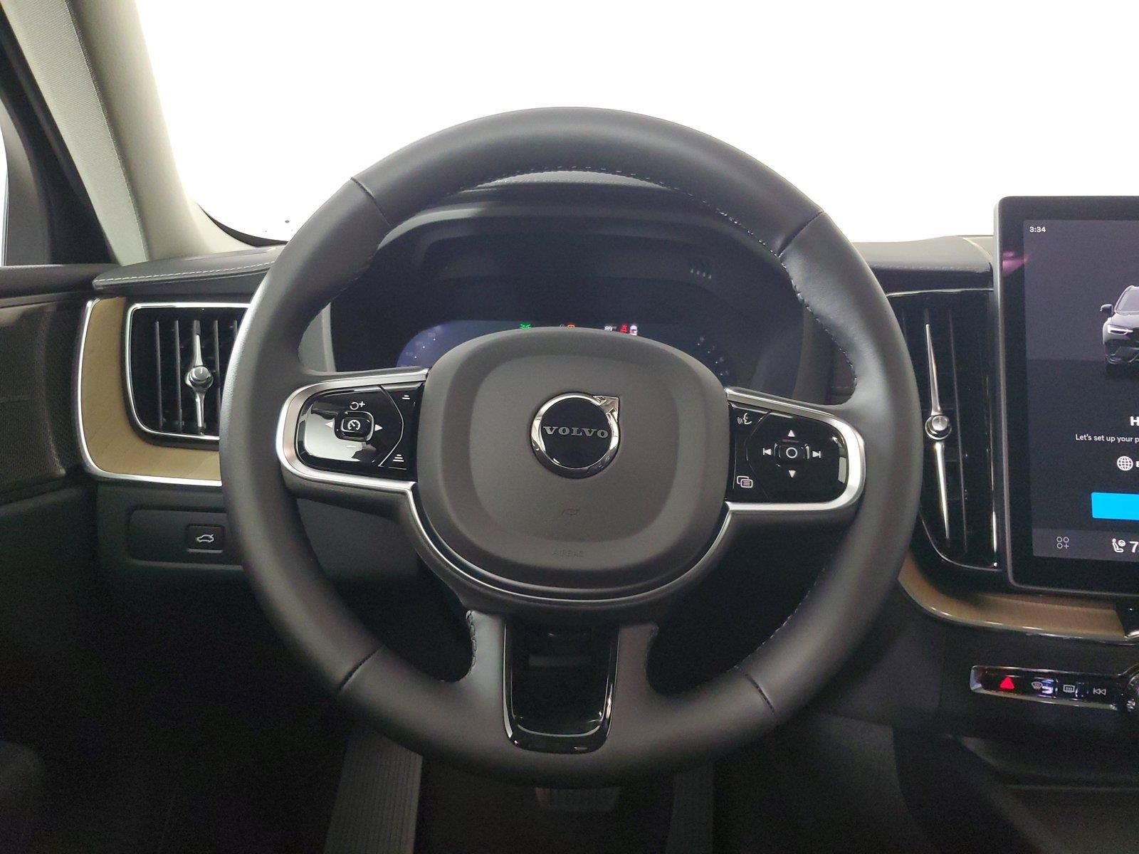 Used 2027 Volvo XC60 B5 Ultra AWD/4WD image 16
