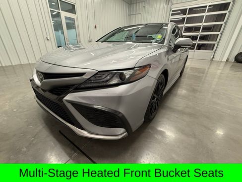 Used 2024 Toyota Camry XSE image 11