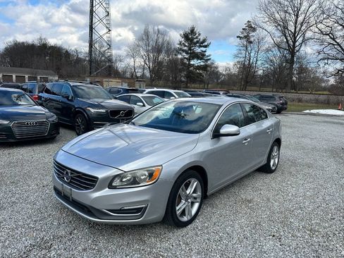 Used 2014 Volvo S60 T5 AWD/4WD image 1