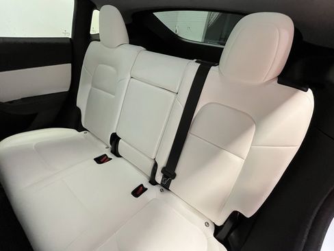 Used 2020 Tesla Model Y Performance image 14