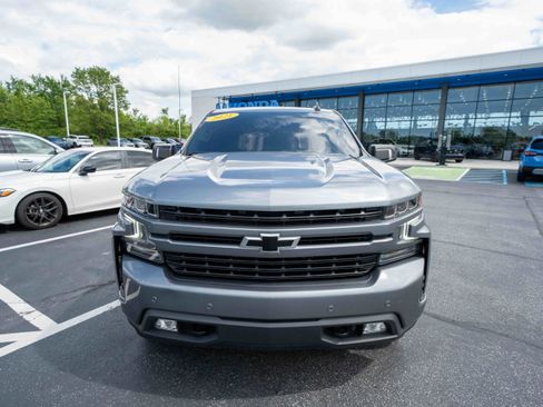 Used 2021 Chevrolet Silverado 1500 RST w/ Convenience Package II AWD/4WD image 2