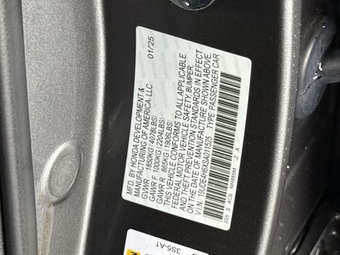 Used 2025 Acura Integra A-Spec FWD image 29