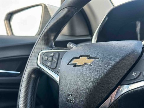 Used 2020 Chevrolet Equinox LT image 29