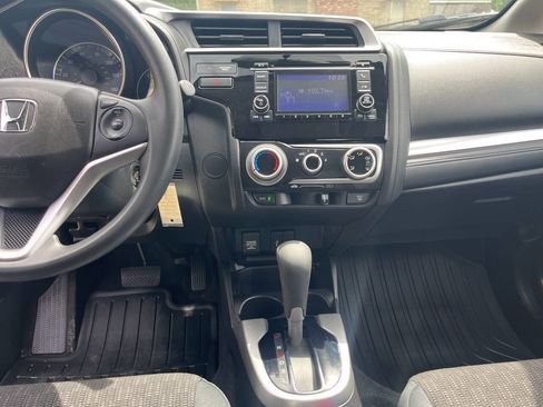 Used 2017 Honda Fit LX image 12