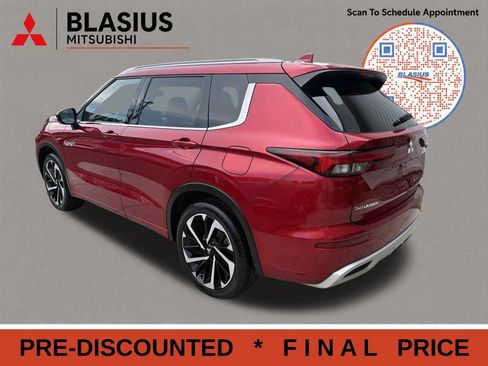 Used 2023 Mitsubishi Outlander SEL AWD/4WD image 22