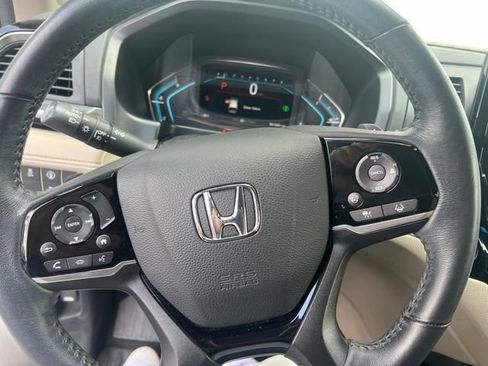 Used 2024 Honda Odyssey Elite image 21