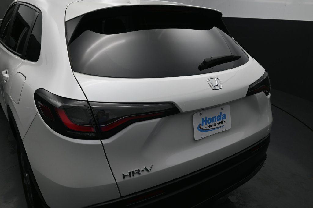 Certified 2026 Honda HR-V LX image 15