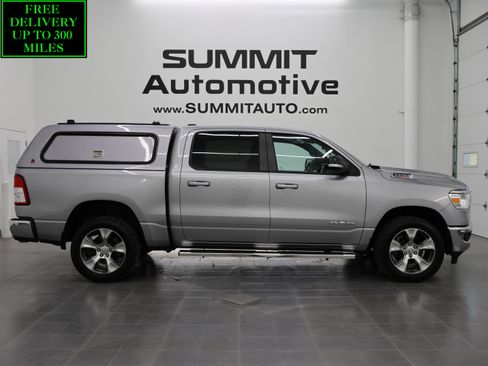 Used 2022 RAM 1500 Big Horn AWD/4WD image 1