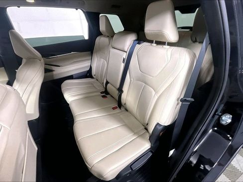 Used 2025 INFINITI QX60 Sensory w/ Vision Package AWD/4WD image 26