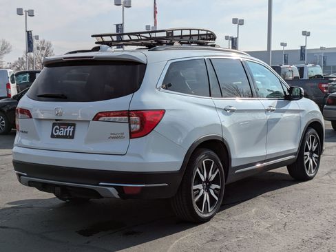 Used 2021 Honda Pilot Elite image 3