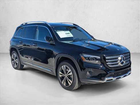 Used 2026 Mercedes-Benz GLB 250 image 6