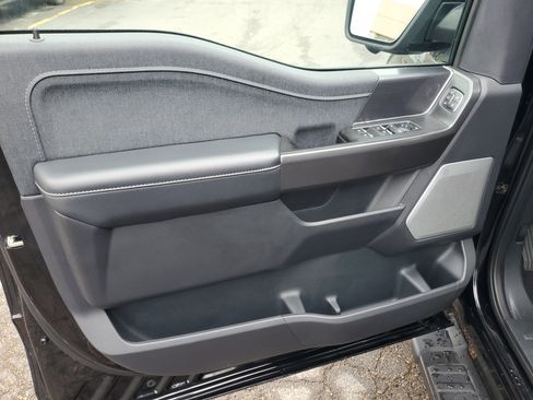 Used 2024 Ford F150 Lariat w/ Equipment Group 502A High image 10