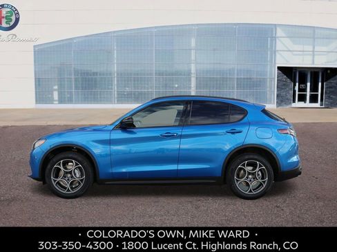 New 2025 Alfa Romeo Stelvio Sprint image 2