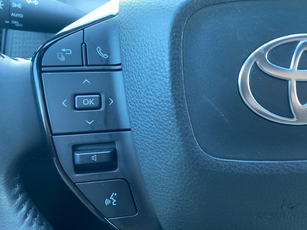 Used 2024 Toyota bZ4X AWD w/ Weather Package image 20