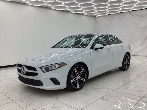 Used 2020 Mercedes-Benz A 220 w/ Premium Package image 6