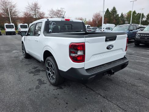New 2026 Ford Maverick Lariat AWD/4WD image 3