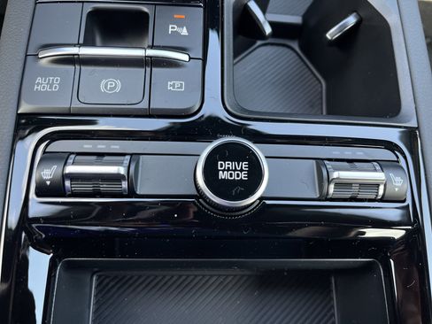 New 2025 Kia K5 GT-Line image 12