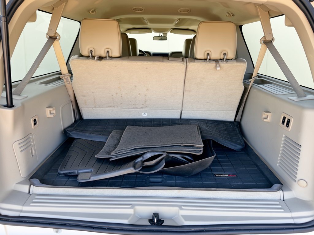 Used 2015 Lincoln Navigator L 4WD image 28